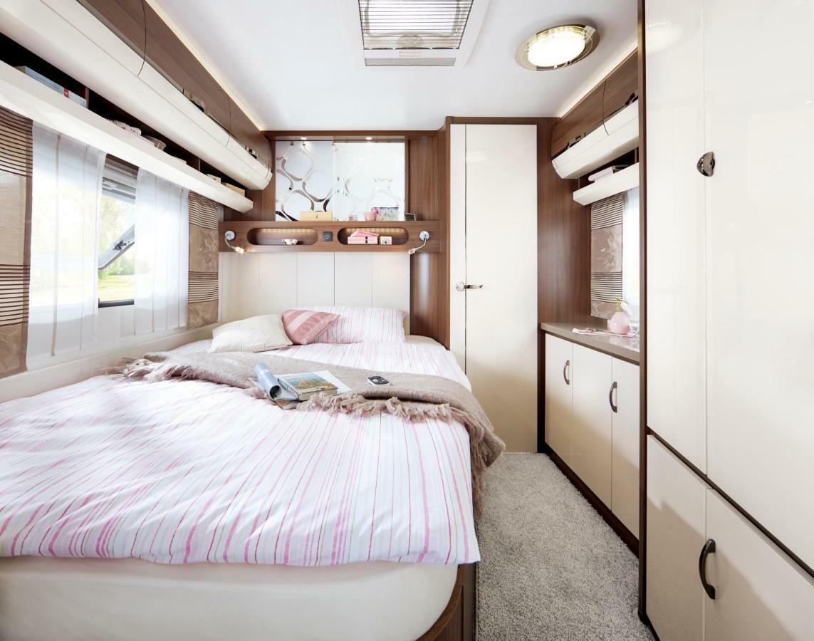 Bergwelt-M - Scheunencamping Schröcken エクステリア 写真